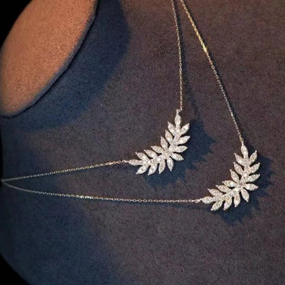 Fashionable Women's 925 Silver Feather Zircon Pendant Necklace Geometric Leaf Shape Simple Clavicle Chain Sweater Chain